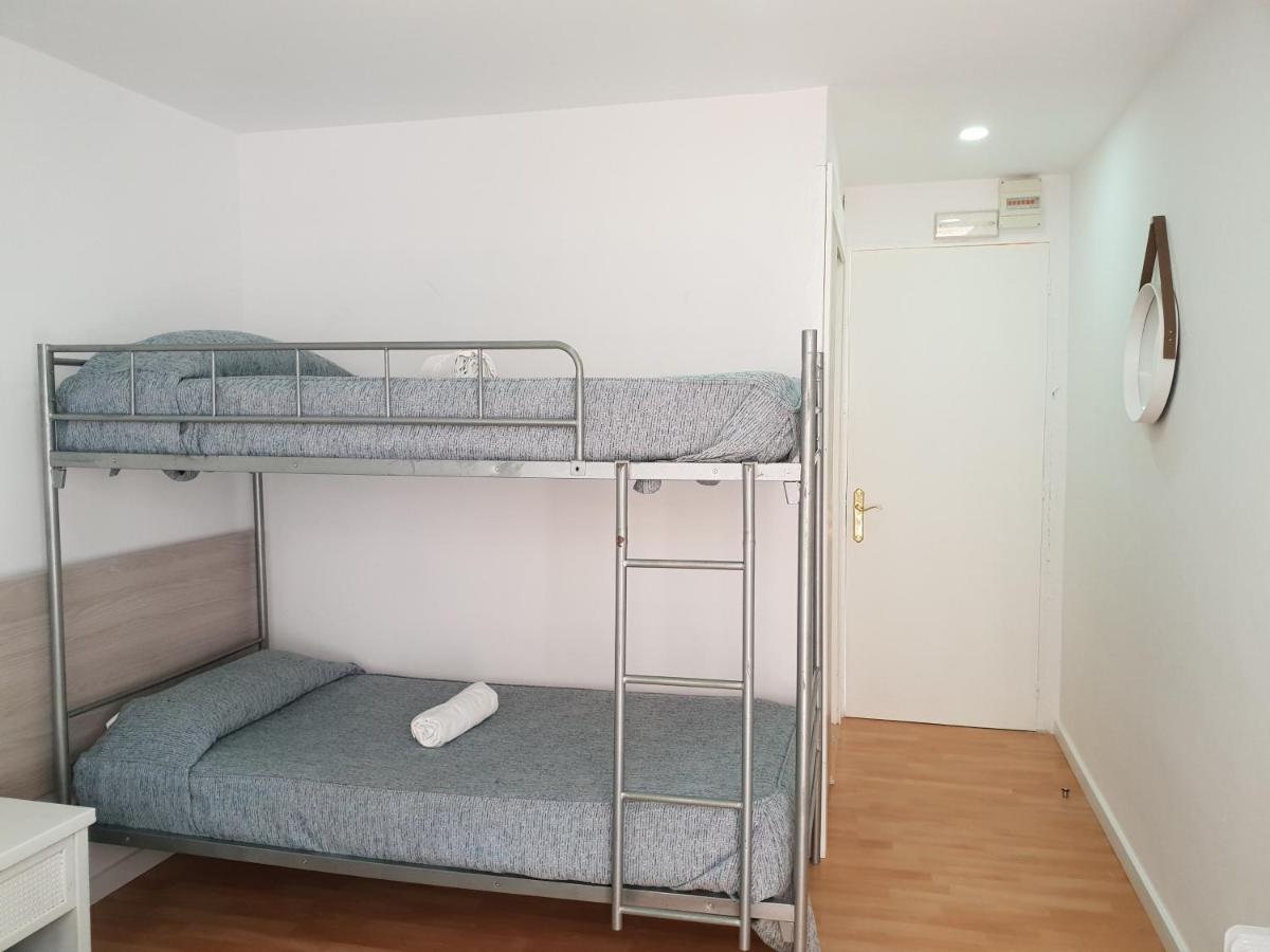 Hostal Montsant Salou Exterior foto