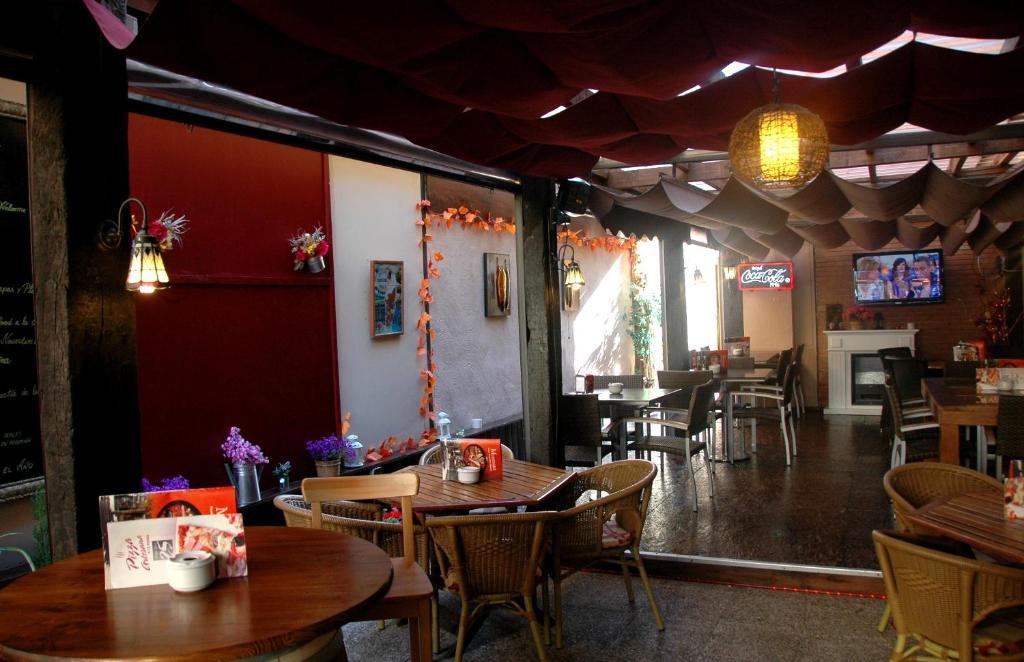 Hostal Montsant Salou Exterior foto